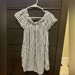cute vacation dress!